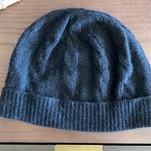 Charter Club Women’s Cashmere Hat.
